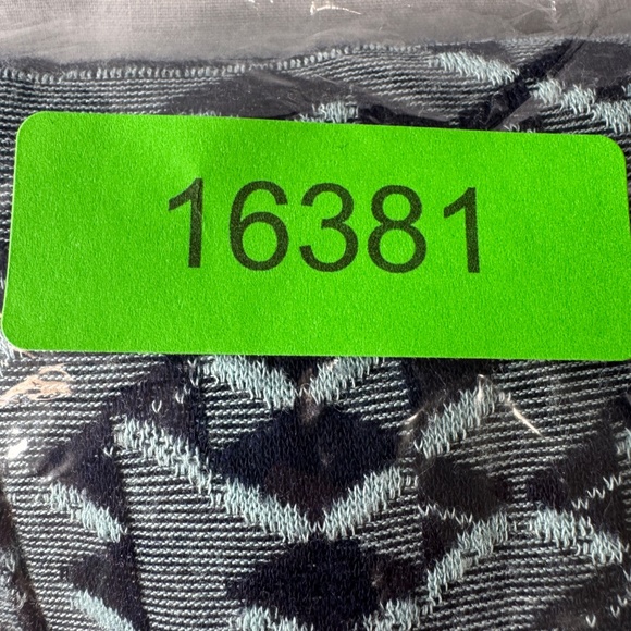 BCBGMaxazria Long Sleeve Aztec Fit & Flare Knit Dress Multicolor Small Midi‎ - Picture 16 of 16